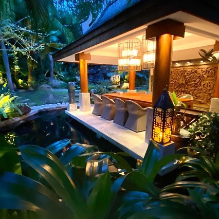 Villa On The Rocks, 4 Bedrooms, Phuket Surin Beach  Eksteriør billede