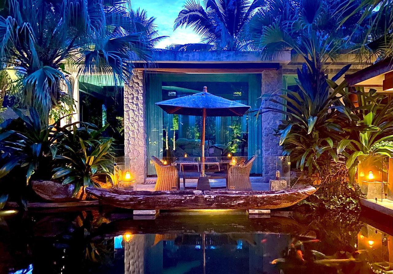 Villa On The Rocks, 4 Bedrooms, Phuket Surin Beach  Eksteriør billede