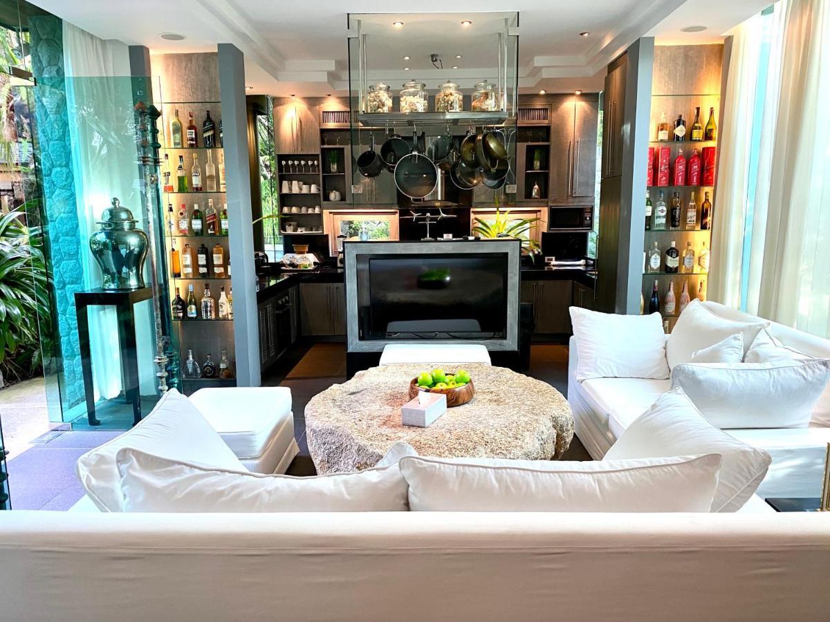 Villa On The Rocks, 4 Bedrooms, Phuket Surin Beach  Eksteriør billede