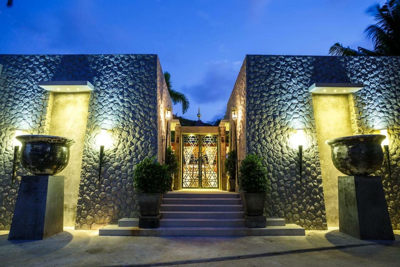 Villa On The Rocks, 4 Bedrooms, Phuket Surin Beach  Eksteriør billede